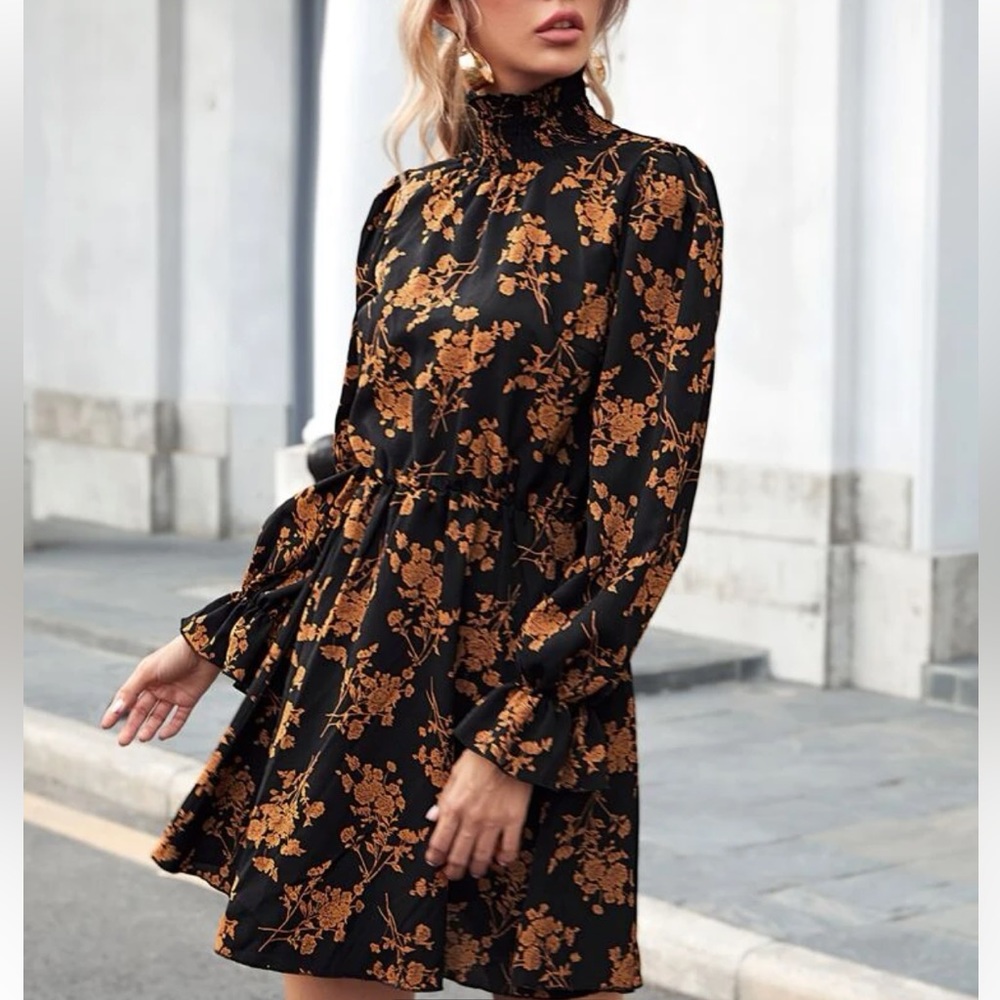 Hi-neck Fall Dress - Picture 1 of 4